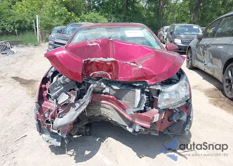 2015 Chevrolet Cruze 1Lt Auto из США, поврежденный, VIN 1G1PC5SB2F7121185